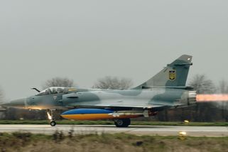Video: Mirage 2000 v ukrajinských rukou - francouzský zázrak s 98% úspěšností