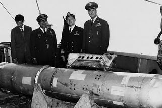 Čtyři jaderné bomby spadly na Španělsko. Obří americký průšvih z roku 1966 málem skončil apokalypsou - Médium.cz