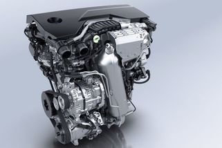 Se zákazem spalovacích motorů nesouhlasí 77 procent Čechů - Novinky