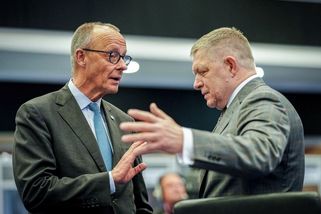 Blamáž kolem Merzovy cesty na Slovensko. Berlín obrací Ficova slova naruby - Seznam Zprávy