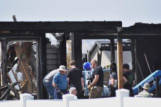 Američan při rodinné večeři zastřelil osm příbuzných a pak i sebe - Novinky
