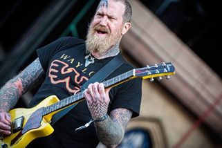 Tragicky zahynul bývalý kytarista a zpěvák kapely Mastodon - Novinky