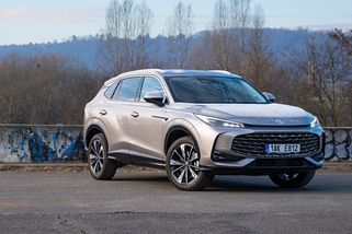 MG HS Hybrid+ se dočkalo nejzajímavější motorizace. Cenou potěší, jako obvykle - Garáž.cz