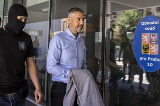Uzavření kauzy Dozimetr se zaseklo. Policie poslala advokátům výzvu - Seznam Zprávy