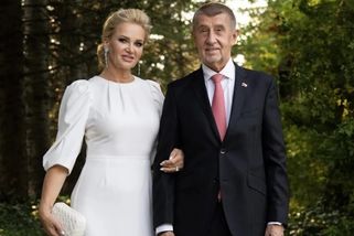 Babiš a Pavel na večeři lídrů NATO odjeli separátně, delegace se celý den míjely - Echo24.cz