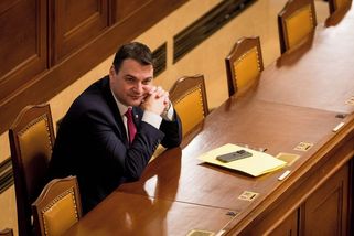 Motoristé jdou do komunálních voleb v 63 obcích, v senátních podpoří ANO a SPD - Seznam Zprávy