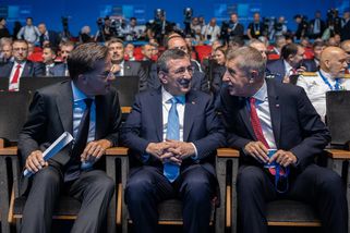 „Trapné a styděli jsme se," Babiš znovu útočil na Pavla. Zasedl totiž místo Macinkovi