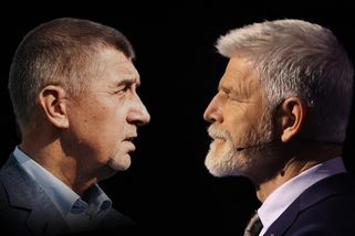 Babiš ukázal, kdo bude kandidovat proti Pavlovi. O...