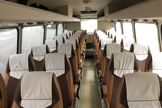 Na prodej je autobus Karosa za 7 milionů! Vysoká cena má svůj důvod, jde o vzácné provedení - Garáž.cz