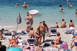 „Z pláže mi během oběda odnesli ručník,“ stěžuje si turista přímo z Chorvatska