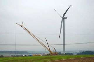 Česko zítra zveřejní plán akceleračních zón. Budou pro větrníky o výkonu tří gigawattů, potvrdil Turek