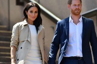 45 milionů liber nestačí. Sussexovi se vracejí do Británie s jasnou vizí