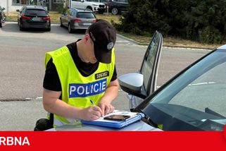 Policie na Náchodsku zkontrolovala přes 200 aut. Přestupky odhalila u většiny řidičů