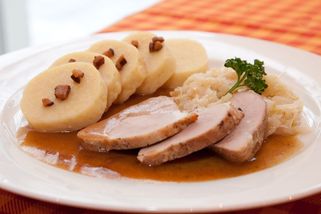 Nejoblíbenější česká restaurace: Nenápadná nádražka s hotovkami - Seznam Zprávy