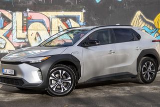 Česko koupí za půl miliardy elektromobily z Japonska, aby vyhovělo předpisu EU - Novinky