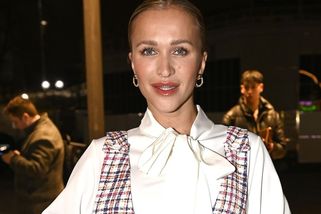 Nejhezčí zadek českého showbyznysu opět na scéně! Nela Slováková ukázala sexy křivky v sametových bikinách - Super.cz