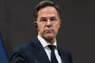 Rutte vyzval k rovnoměrné pomoci Ukrajině. Narazil na odpor, proti je i ČR - Seznam Zprávy