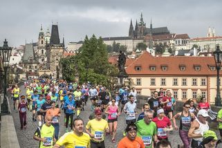 Pražský mezinárodní maraton omezí dopravu v centru - Novinky