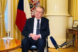 Zeman se bojí manipulace voleb. Máme se bát s ním?