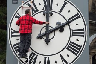 Čas se má střídat dalších pět let, Šťastný prosazuje natrvalo zimní čas | ČeskéNoviny.cz