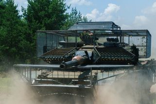 Abrams s tajemnou konstrukcí zaujal pozornost. Co přesně na něm Ukrajinci změnili