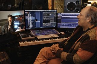 Takto bude znít první elektromobil od BMW M, mimozemské bzučení navrhl Hans Zimmer - Novinky