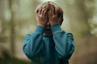 ŽENA-IN - Temnější, osobnější a stejně návykové. Severské krimi se vrátilo s případem, ze kterého mrazí