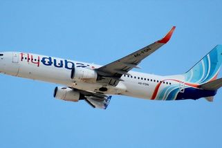 Boeing 737 Flydubai s 62 lidmi se zřítil při pokusu o průlet po přerušení přistání v Rostově na Donu - Médium.cz