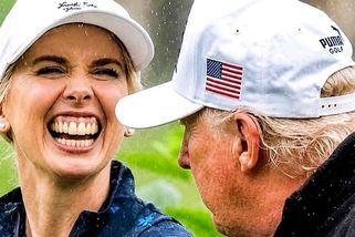 „Jsi jediné, na čem mi záleží.“ Kdo je blondýna, bez níž Trump neudělá ani krok?
