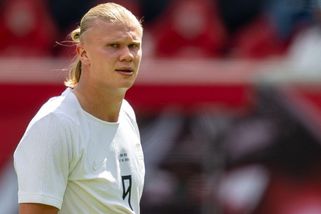 MS fotbal | Norská fotbalová hvězda se objevila v šílené čínské reklamě - Sport.cz