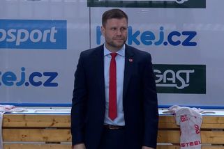 Varaďa promluvil: S neprofesionalitou na mě nechoďte, hráče ani kolegy neurážím - Sport.cz