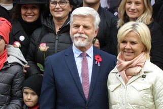 Poslanec za ANO tvrdí, že prezident v šesti letech schvaloval okupaci - Médium.cz
