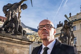 Klempíř dorazil nečekaně na festival do Varů: Přijel až druhý den, zahájení si nechal ujít