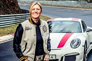 Před čtyřmi lety zemřela Královna Ringu: Sabine Schmitz zářila v závodech i Top Gearu - Garáž.cz