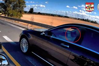 „Ještě jeden mobil a nejste řidič.“ Policista natočil, jak šoféři na D2 koukali za jízdy do telefonů | Novinky.cz: Krimi
