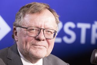 Kolik bral Moravec? Do takových detailů při kontrole nepůjdeme, říká šéf NKÚ