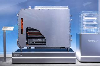Zabiják dieselu se blíží. Revoluční baterie pro elektromobily má zajistit dojezd 1 000 km
