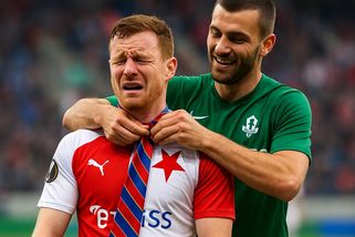 Rozhodčí ukradli Slavii penaltu a Jablonci přesilovku - Médium.cz