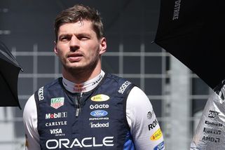 Přesun se nekoná. Verstappen prodloužil smlouvu s Red Bullem - Sport.cz