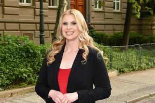 Přepadovka štábu a trapas na dvoře. Dominika z Extrémních proměn musela na váhu v děravém prádle