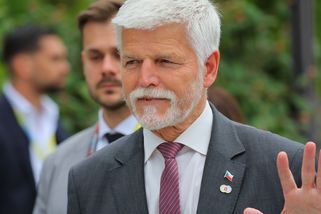 „Ruský návrh mírového řešení je souborem kapitulačních podmínek,“ řekl Pavel - Seznam Zprávy
