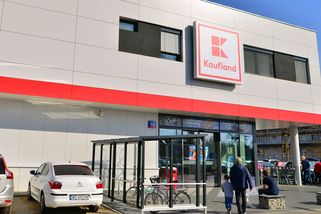 Prodavačka ukázala svou výplatu po 20 letech praxe. Lidé se ptají, jak z toho v dnešní době vůbec přežije