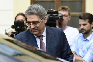 České velvyslanectví v Moskvě čelí provokacím. Ministerstvo zahraničí si předvolalo ruského velvyslance - Novinky