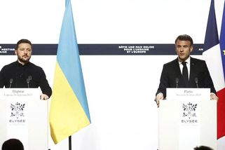 Macron: Pokud by Rusko zaútočilo, evropské mírové jednotky by mohly odpovědět - Novinky