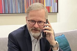 Fiala telefonoval s Trumpem. Výborný hovor, napsal - Novinky