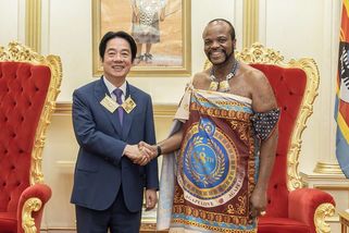 Peking zuřil. Tchajwanský prezident ho přelstil, aby se dostal ke spojenci - Seznam Zprávy