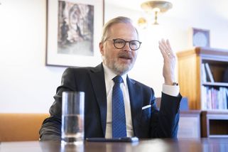 Petr Fiala zaryl do premiéra sakra drsně: Vzal si na paškál lhůty u lékařů. Tohle se „babiškám“ líbit nebude - Super.cz