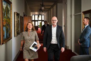 Učitelé mají brát 75 tisíc korun. Ministr školství chce růst platů o 7 % ročně
