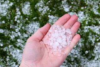 Začíná to být šílené. Meteorologové teď vydali výrazně upravenou předpověď, která je ještě drsnější