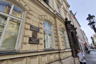 Vnitro porušilo práva SPD, když hnutí zařadilo do jedné ze zpráv o extremismu - Novinky